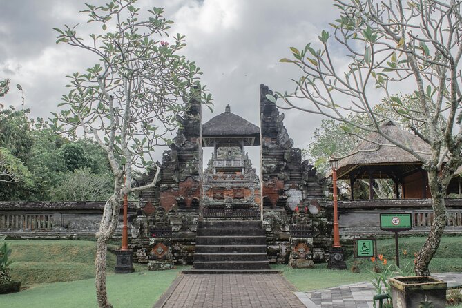 Full Day Private Tour to Ubud Waterfall and Tanah Lot Sunset - Price and value: is $70 per person a good deal?