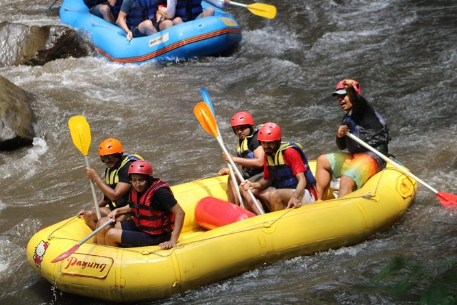 Green Bali Rafting Ticket And Transfer - The finish point lunch: why eating right matters after rafting