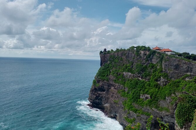 Half Day Uluwatu Temple And Kecak Dance Private Guided Tour - Departure Times and Sunset Upgrades: Planning for the Best Light