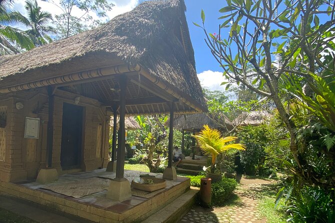 Kintamani Tours with Batur volcano - Stop 2: Mount Kawi Temple and how to read the place