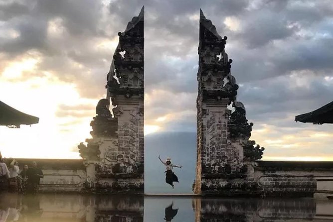 Lempuyang Temple Entrance Ticket All Inclusive - Seminyak Pickup and the Calm of Private Transport