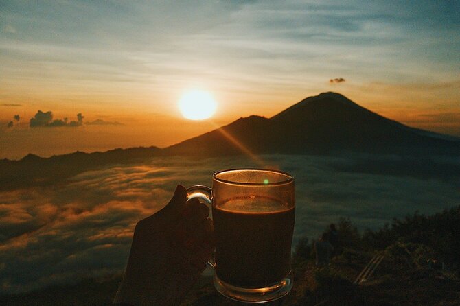 Mount Batur Sunrise Treeking with Breakfast - Pickup, timing, and what to expect on the 1:30 am start