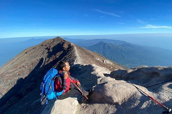 Mount Batur Sunrise Trekking, Hot Springs & Lunch at Restaurant - Buffet Lunch at Amora/Batur Sari: Fuel With Real Views