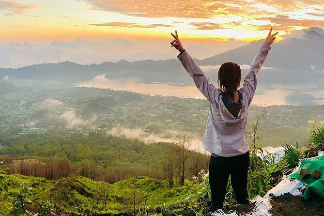 Mount Batur Sunrise Trekking With Hot Springs - Sunrise From the Summit Area: The Payoff You’re Actually Paying For