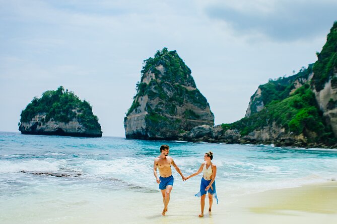Nusa Penida. 2 Days Tour. Pick up from Bali. - Day 2: Pasih Uug, Angel’s Billabong, and Kelingking Cliff in one powerful sweep