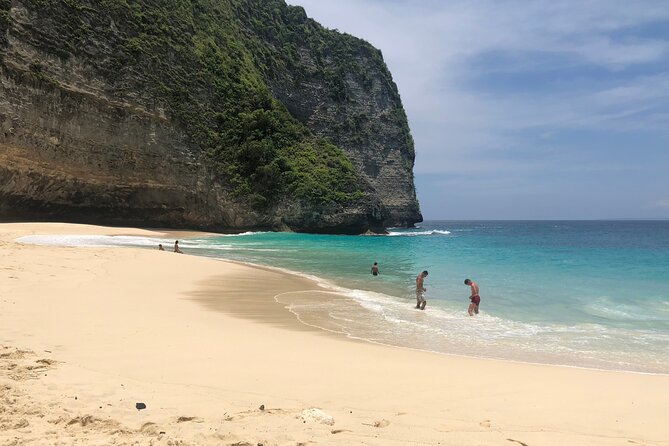 Nusa Penida Island Beach Tours Private All Inclusive - Stop 3: Angel’s Billabong infinity pool—beautiful, but bring the right shoes