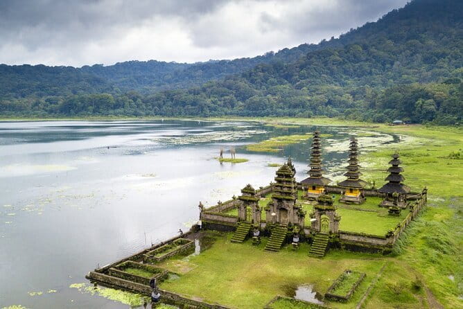 Private Full-Day Tour: Explore The Villages Of Ubud Bali - Stop 3: Tegalalang Rice Terrace for dramatic views and easy photos