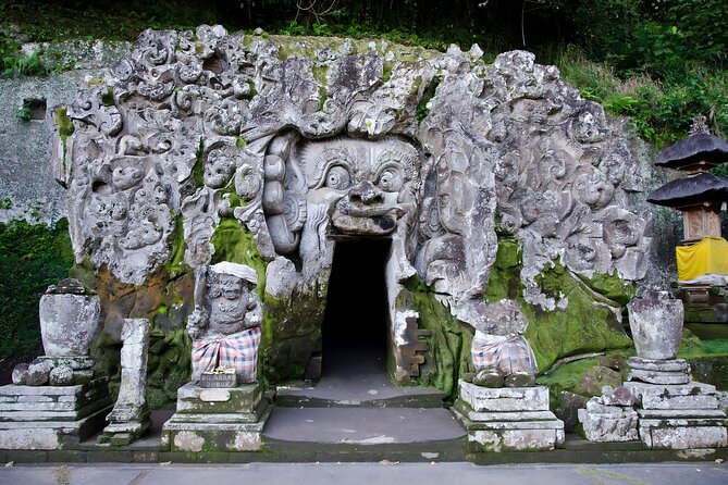Private Half-Day Tour: Ubud Waterfall Trip Packages - Seminyak pickup to Ubud comfort: how the transfer is set up