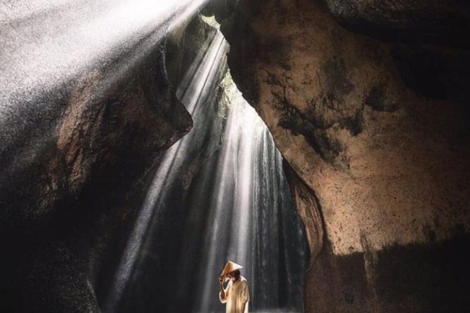 Private Tour Lempuyang, Tirta gangga, tukad Cepung Waterfall - Price and what you’re really paying for at $75