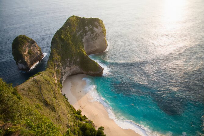 Private Tour West Nusa Penida with T-Rex Beach - Diamond Beach (and the small-island vibe nearby)