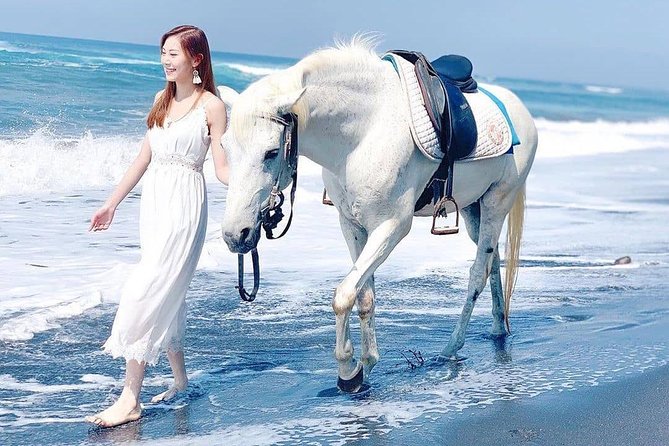 Seminyak Beach Bali Horse Riding - The ride itself: Seminyak Beach, wave sound, and photo stops