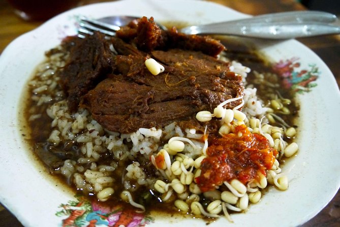 Seminyak Indonesian Food Tour - The 5:00 pm meeting point and how the timing works