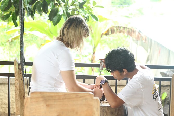 Silver Jewelry Making Class and Ubud Tour with All Inclusive - Batuan Temple: sandstone textures and painting-focused context