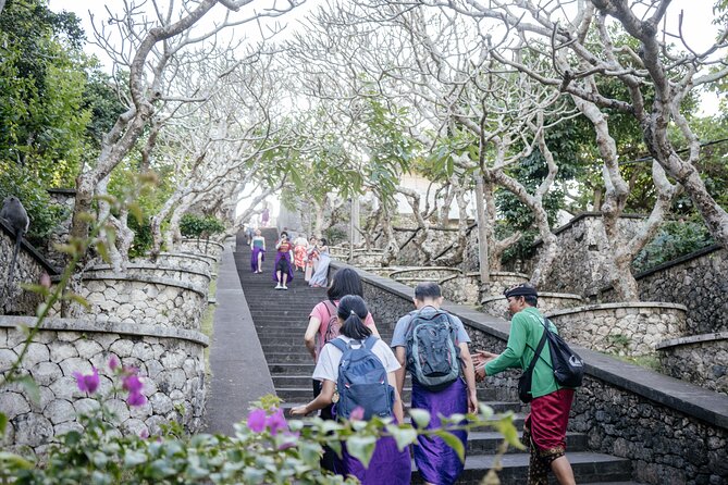 Skip The Line Tour: Uluwatu Temple and Kecak Fire Dance Tour – Half Day - Monkeys and Your Camera: The One Safety Detail You Should Not Ignore