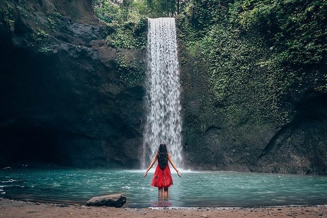 Swing & Best Waterfall Tour - Instagrammable - Stop 2: Kanto Lampo Waterfall’s Stepped Drop and Wading Pool
