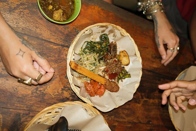 Taste & Explore Bali: Denpasar Street Food & Historic Sites - Jalan Gajah Mada Tastings: Where Babi Guling and Bakso Take Center Stage