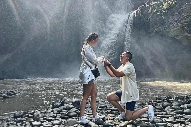 The Best of Ubud Tour and Jungle Swing - Tirta Empul Temple: Time for a Meaningful Pause
