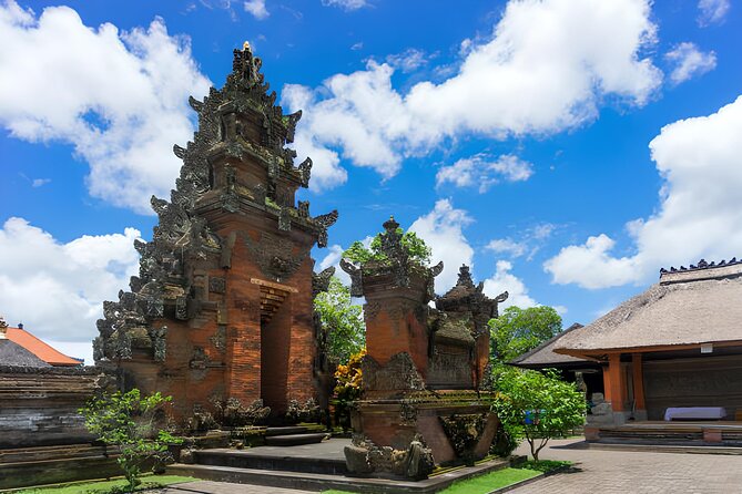 Ubud Bali: Rice Terrace, Waterfall and Tirta empul Day Tour - Cantik Agriculture: coffee and spice learning with local Balinese hands