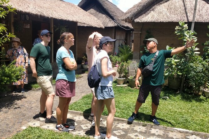 Ubud Private Tour - d’Alas Warung lunch: included food that keeps your day moving