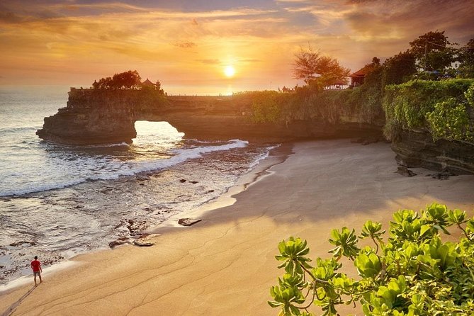 Ubud Rafting - Rice Terrace - Tegenungan Waterfall - Tanah Lot Sunset Temple - Drivers, Comfort, and Staying on Schedule in Bali Traffic