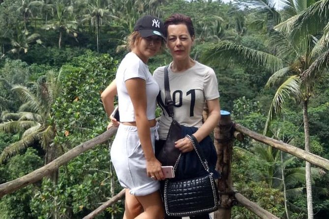 Ubud Tour Monkey Forest, Rice Terrace, Swing, Temple, Waterfall - Tirta Empul Temple: historic water springs and shower-and-pool bathing