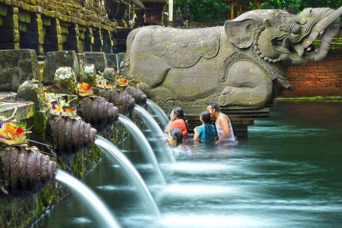 Ubud Village Sightseeing, Famous Paddy Field And Ubud Waterfall - Stop 5: Tegenungan Waterfall and the swim-and-shower option