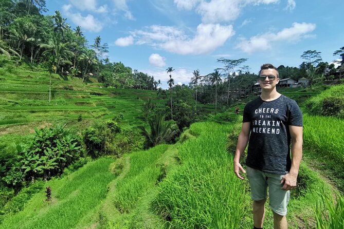 Ubud Village, Tegalalang Rice Terrace Swing, Tirta Empul Temple and Waterfafall - Tirta Empul Temple: the holy spring water idea you can actually see