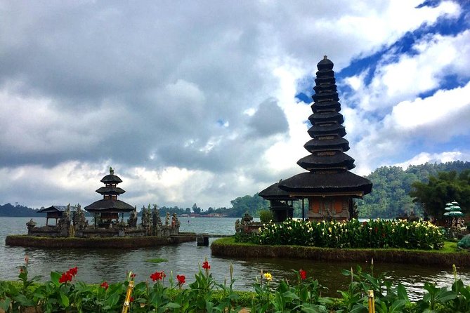 Ulun Danu Temple, Handara Gate, Wanagiri And Banyu Mala Waterfall - Why North Bali Beats a One-Spot Itinerary