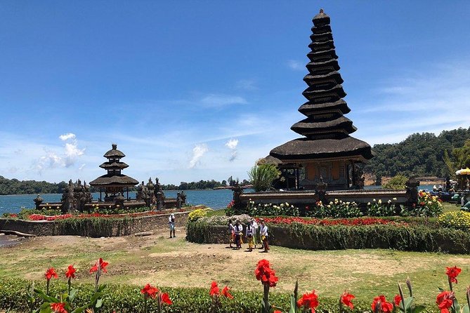Ulun Danu Temple, Handara Gate, Wanagiri And Banyu Mala Waterfall - 8:30 AM Logistics: Private AC Transport and a Photo-First Schedule