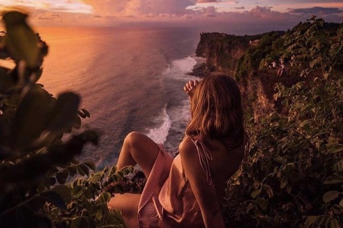 Uluwatu Instagram Tour: Unforgettable Beaches (Private & All-Inclusive) - Entering Uluwatu’s “photo-first” route (without feeling rushed)
