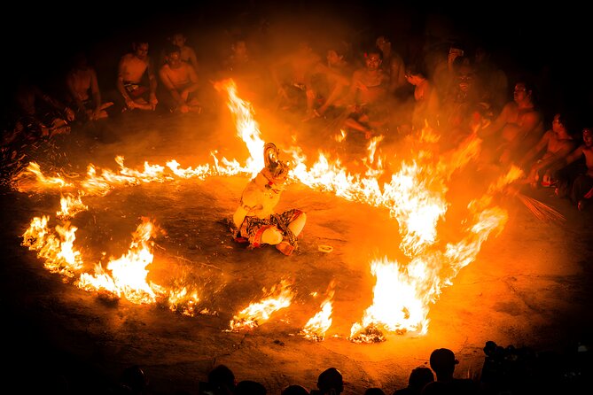 Uluwatu Sunset Trip with Kecak Dance Show and Jimbaran Dinner - Kecak and fire dance: how to get more out of the show