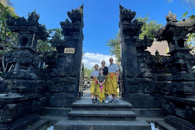 Uluwatu Surrounding: GWK- Padang Beach- Uluwatu Temple - Stop 2: Padang Padang Beach for Reset Time by the Sea