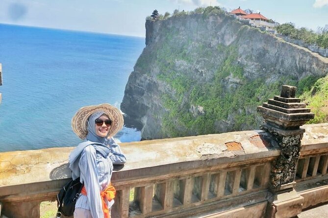Uluwatu Temple Sunset and Kecak Fire Dance - Your 4 pm Start: How the Evening Actually Unfolds