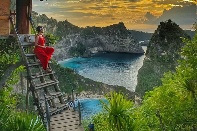 West And East Nusa Penida Tour,Depart From The Island of Bali - Stop 6: Crystal Bay for Lunch and a Softer Landing