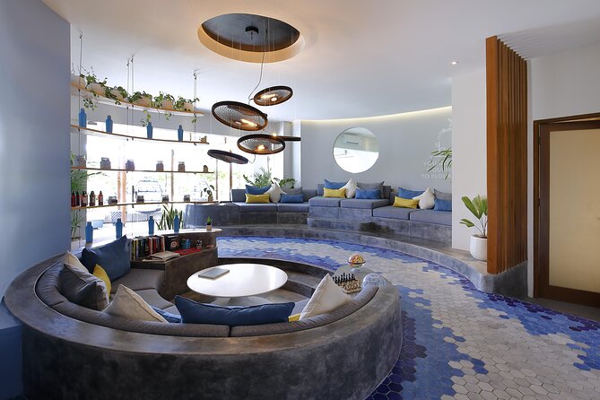 Zero Gravity Flotation Therapy in Canggu Bali by Solace Float - Shower room and the zen lounge tea after your float